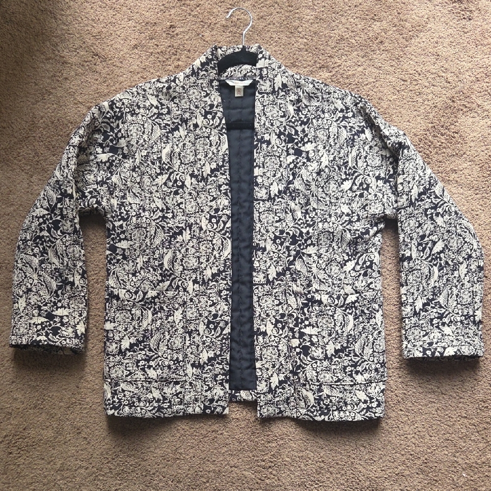 Floral Print Open-Front Women's Quilted Jacket - Black & Cream